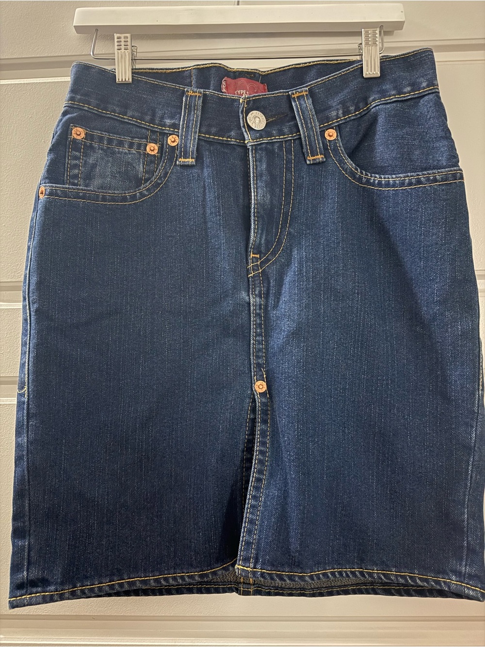 Levi's Dark Blue Straight Denim skirt